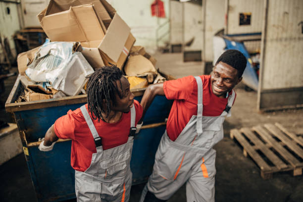 Best Yard Waste Removal  in Broadmoor, CA
